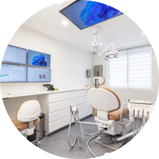 consultation au Cabinet d'Orthodontie La Trinité Sourire, du Dr Browarski